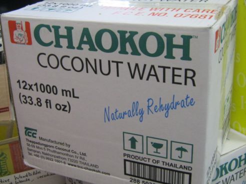 Kokoswasser, reines junges Kokosnusswasser, Chaokoh, 12x1ltr.